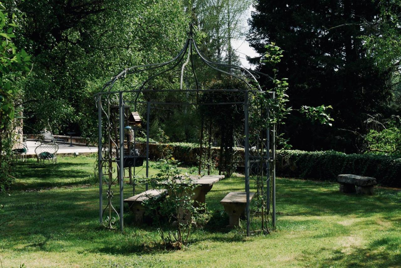 Manoir De Chantemerle Sainte-Fortunade Екстериор снимка