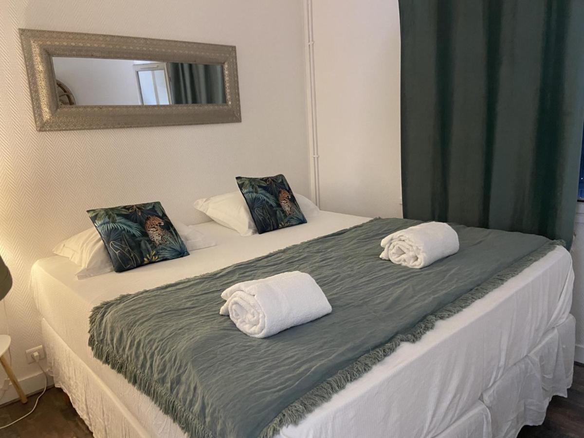 Manoir De Chantemerle Sainte-Fortunade Екстериор снимка
